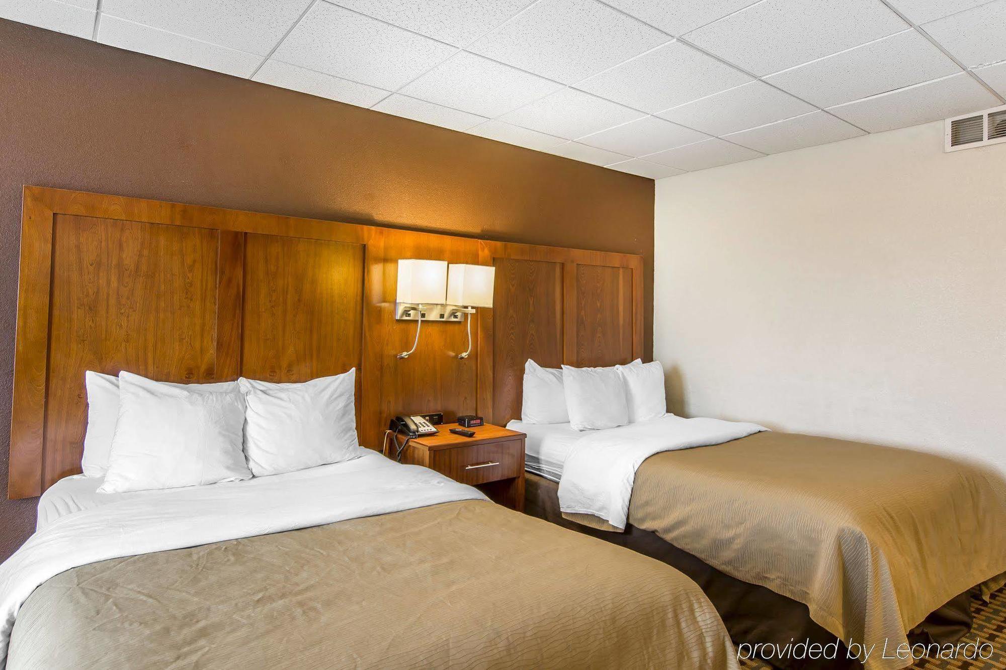 Quality Inn And Suites Conference Center 里士满 外观 照片