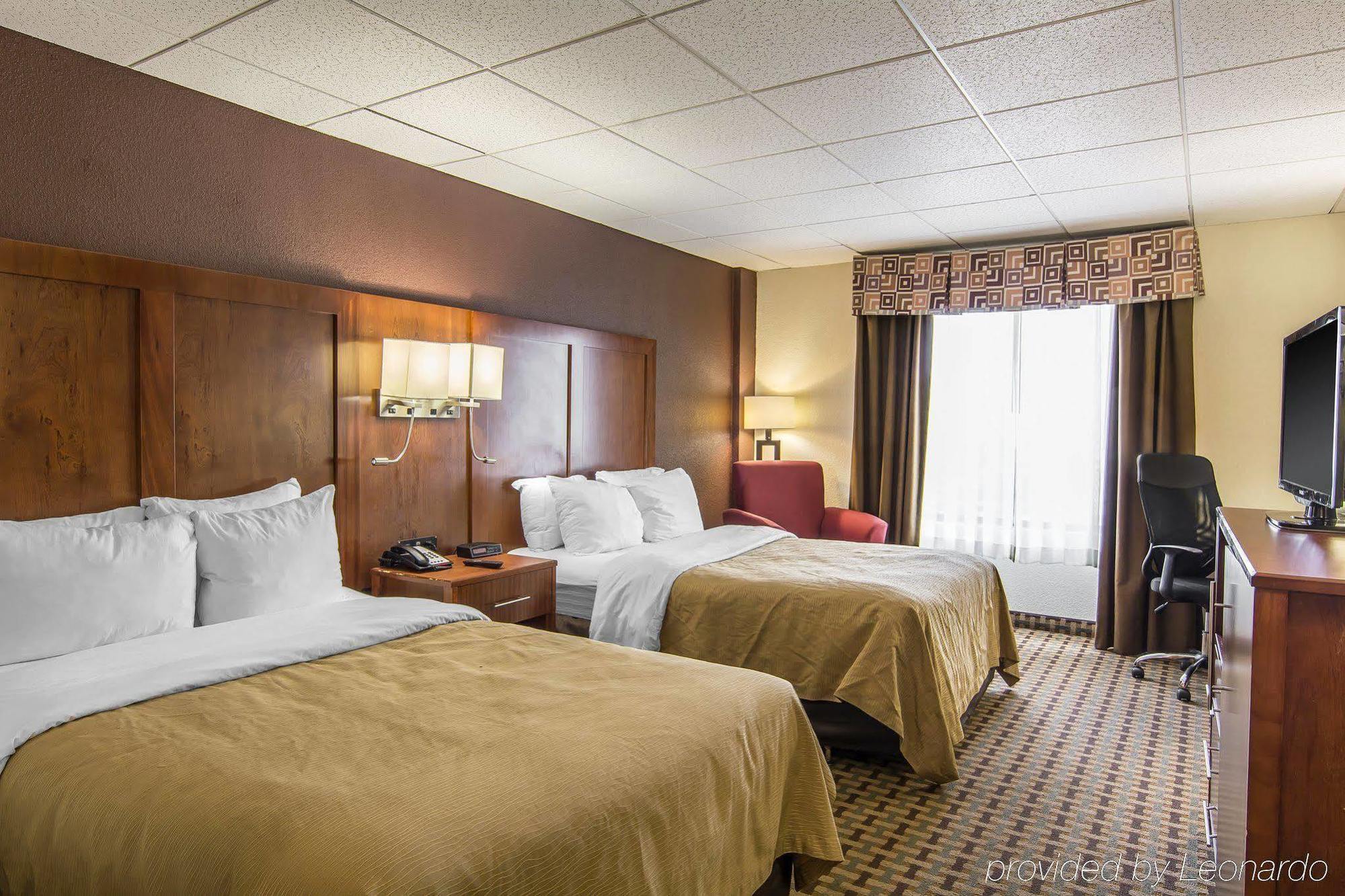 Quality Inn And Suites Conference Center 里士满 外观 照片